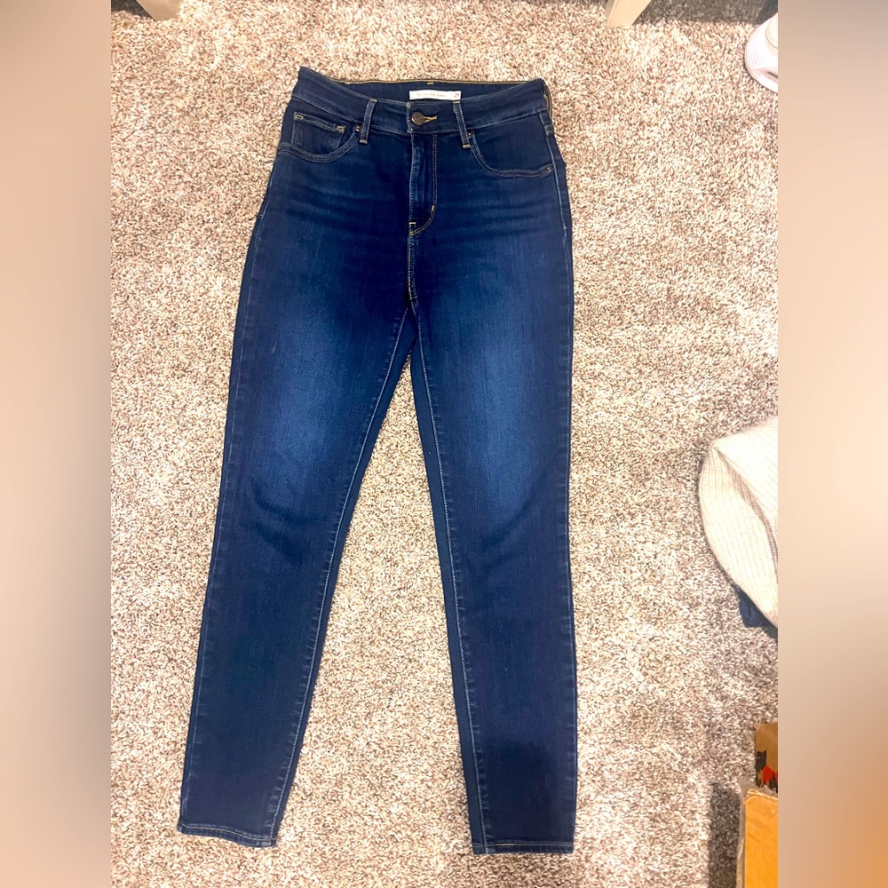 Levi’s 721 High Rise Skinny